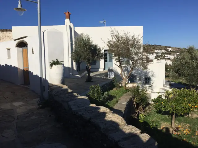 Έξω